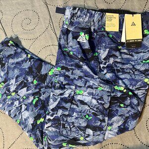 NIKE ACG SMITH SUMMIT ZIP. OFF CARGO PANTS CONVERT IN TO SHORTS SIZE S MEN $215